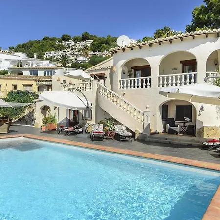 Vista Villa *